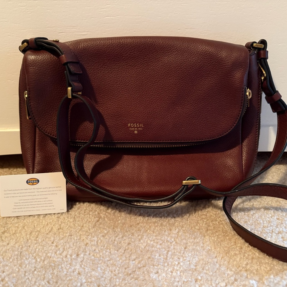 Fossil Women's Burgundy Leather Crossbody Bag